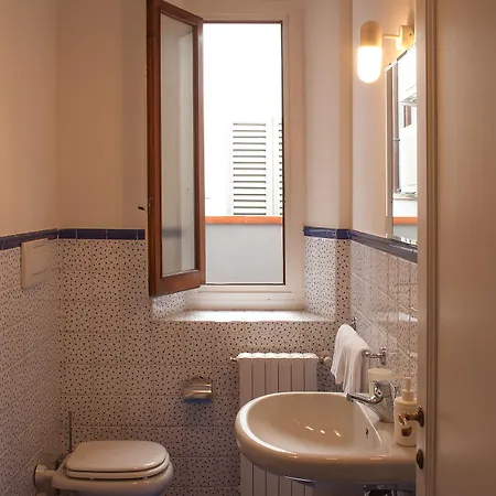 Apartment In Florence